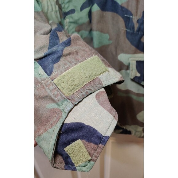 Military Coat Cold Weather Field Jacket Woodland Camo Size Medium Regular - Picture 7 of 7
